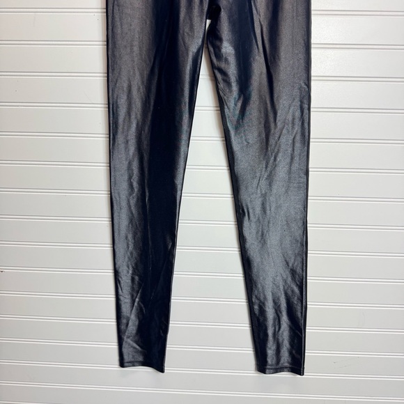 Carbon38 Takara Shine Leggings Womens S Black Gloss Crop High Waist Activewear - Picture 10 of 11